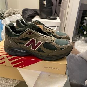 New Balance 990v3